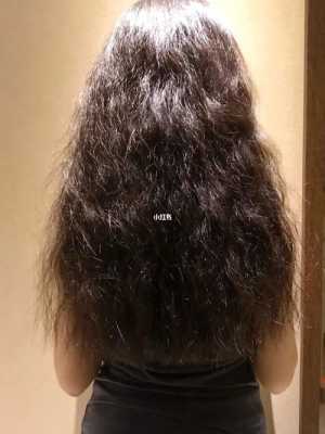 自来卷头发变顺滑5个小妙招,卷了头发怎么打理好看