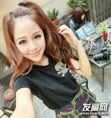卷发怎么梳直,卷发怎么梳起来好看