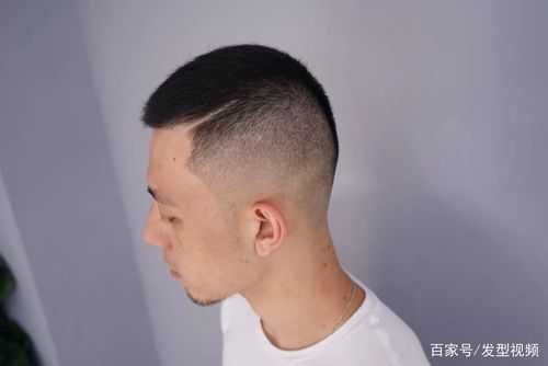 头小男生适合什么发型（圆头男生适合哪些发型）