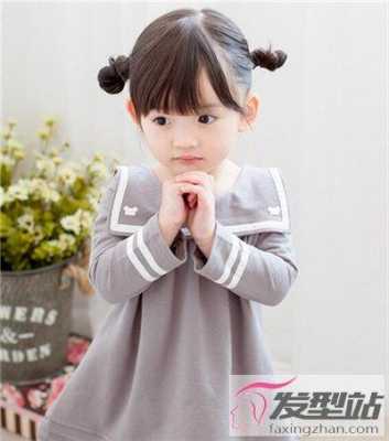 小女孩中长发怎么扎头发简单好看,小女孩中长发怎么扎