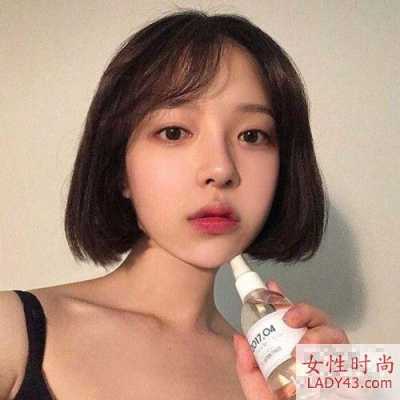 头发染了颜色怎么洗掉（头发染了颜色怎么洗掉呢）