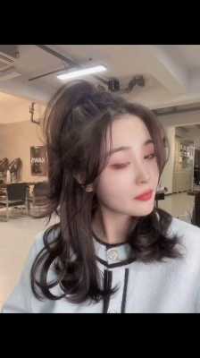 高颅顶马尾怎么扎蓬松,马尾辫头顶怎么扎蓬松视频