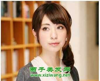鹅蛋脸适合什么马尾辫（50岁女人鹅蛋脸适合什么发型）