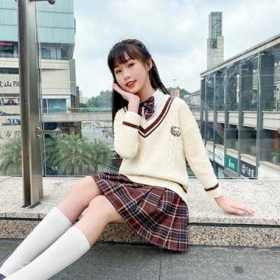 女宝宝短发怎么扎好看（11岁女孩穿jk制服扎什么头发最好看）
