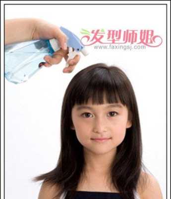 小孩扎什么短头发好看（怎样把短头发的刘海梳上去才好看）