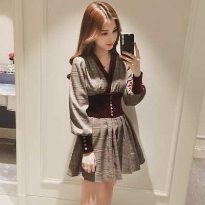 怎么变成淑女范的女孩（怎么变成淑女范的女孩子）