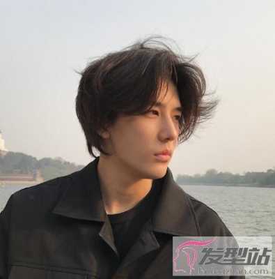 什么样的中分好看男（什么样的中分好看男生）