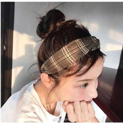 交叉发带怎么戴的图解（交叉发带怎么戴的图解视频）