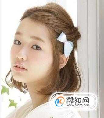 短发内扣怎么扎最好看（女孩子短发内扣怎么弄直）