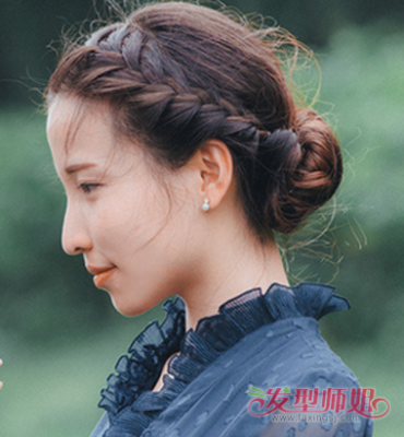 中分的头发怎么编好看（中等头发怎么盘好看）