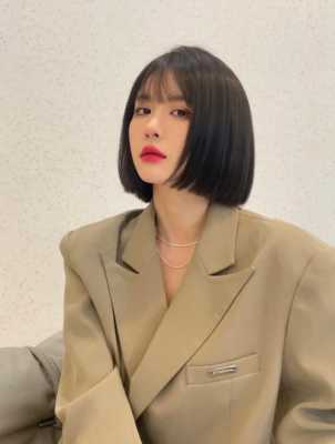 脸大适合一刀切短发吗,脸大适合什么样的短发发型女