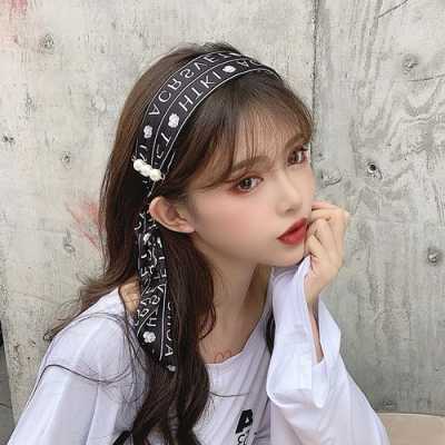 发箍怎么戴好看长发（发箍怎么带好看）