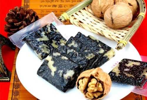 吃什么东西头发能变黑（最近有少许白发，吃阿胶有助于头发变黑）