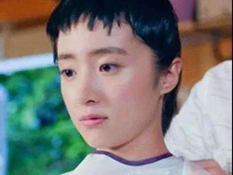 吐槽刘海的幽默句子,什么人不适合狗啃刘海呢