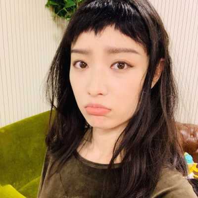 吐槽刘海的幽默句子,什么人不适合狗啃刘海呢