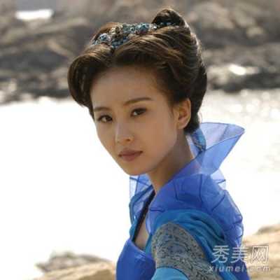古装仙侠发型怎么梳（古装仙侠发型怎么梳）