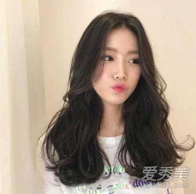 脸长的女生适合什么发型和刘海（中庭较长适合什么刘海）