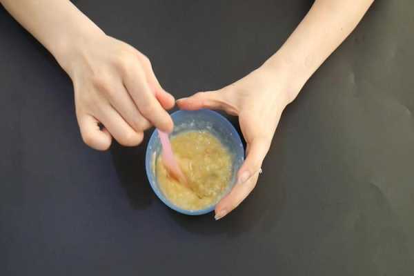 珍珠粉和什么做面膜美白补水（蛋清蜂蜜珍珠粉敷脸的正确方法）