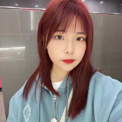 激萌怎么换头发颜色（激萌怎么换头发颜色的）