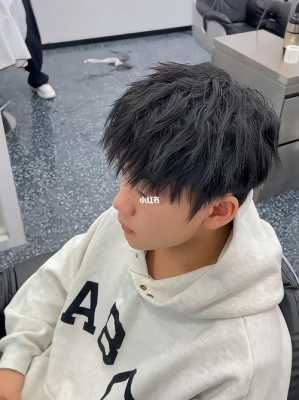 束状纹理烫卷一点好还是自然一点好,什么烫自然蓬松