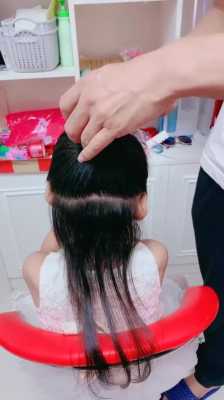 小孩碎头发太多怎么梳（小孩碎头发太多怎么梳简单）