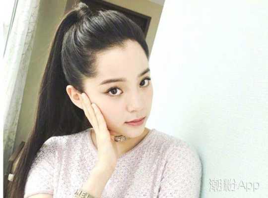 欧阳娜娜的发型怎么扎（欧阳娜娜的发型怎么扎好看）