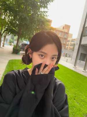 欧阳娜娜的发型怎么扎（欧阳娜娜的发型怎么扎好看）