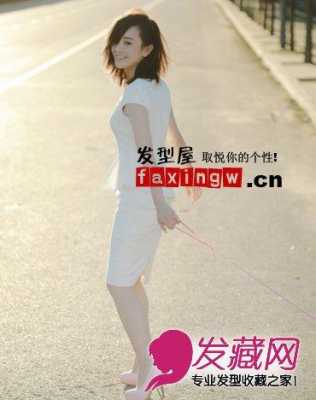 直发穿什么衣服（直头发怎么披着好看）