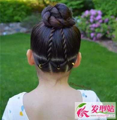 半长发发型怎么扎好看（半长发发型怎么扎好看小女孩）
