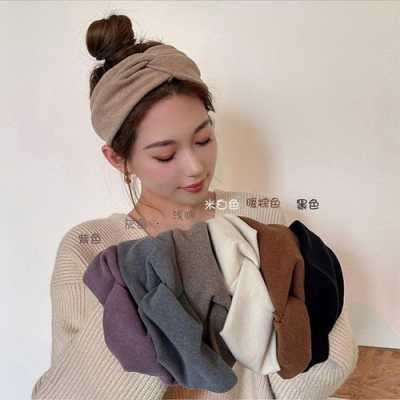 套在头上的头箍怎么戴（套在头上的头箍怎么戴好看）