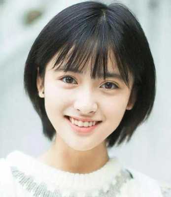怎么自己给自己剪短发（怎么自己给自己剪短发 女）