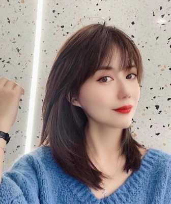 适合35岁长脸适合什么发型女人的6款减龄发型,35岁合适什么发型减龄