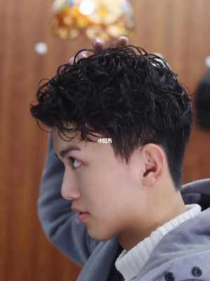 头发怎么烫好看图片男（不知道自己适合烫什么发型男）