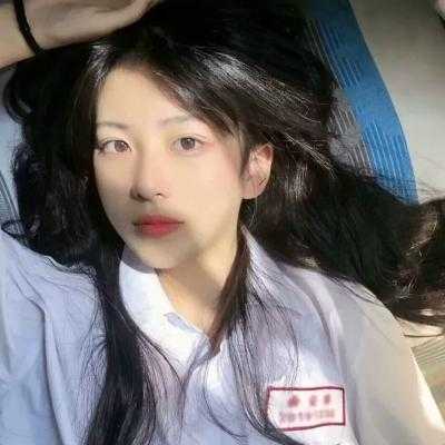 好看的女生有什么特点（素颜好看的女生有什么特点）