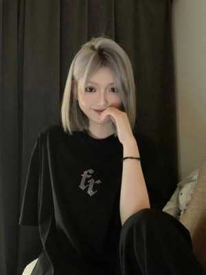 染黑了的头发怎么重新染色（染黑的头发怎么才能染上别的颜色）