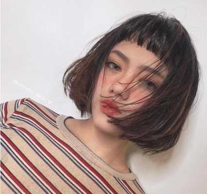 2019今年流行什么发型女（2019今年流行什么发型女）