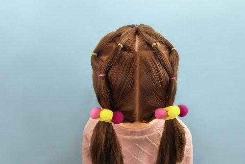 儿童梳头发教程简单好看5到6岁,孩子怎么梳头发好看简单的图片