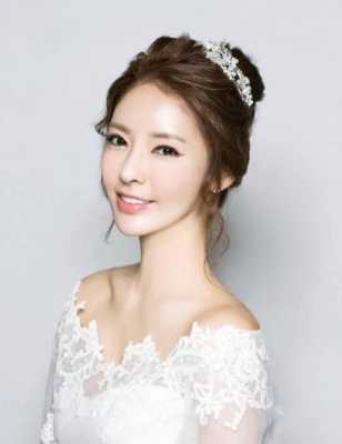 照婚纱照头发怎么处理（婚纱照头发塌能修吗）