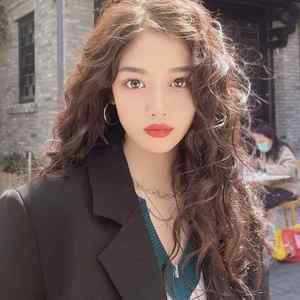 卷发毛燥蓬松怎么办（卷发毛燥蓬松怎么办小妙招）