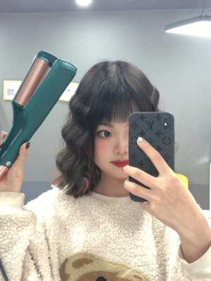 发量少的女生适合什么卷发（发量少的女生适合什么卷发棒）