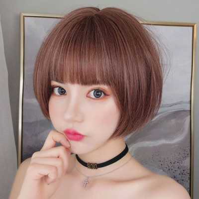 圆脸剪什么短发好看图片（圆脸剪什么短发好看图片女）