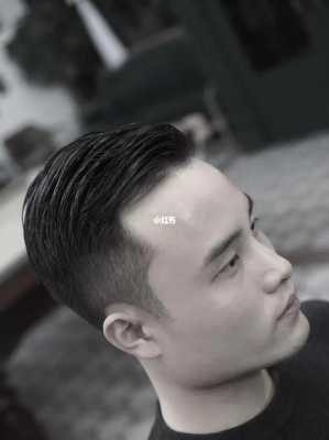 男士侧背头发型怎么剪（男士侧背头发型怎么剪好看）