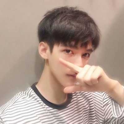 什么男生帅（为什么男生总觉得自己很帅）