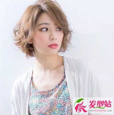 什么样短发（什么样的短发显乖巧甜美）