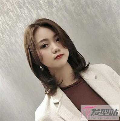 半长不短的头发怎么打理好看,头发长了怎么弄好看图片