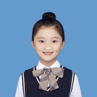 儿童证件照梳什么发型好看,小女孩头发怎么梳好看又简单
