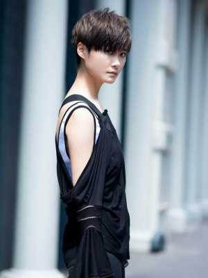 什么 李宇春（什么李宇春）