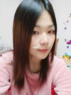 自己拉头发怎样拉才自然直,怎么让拉直的头发自然卷