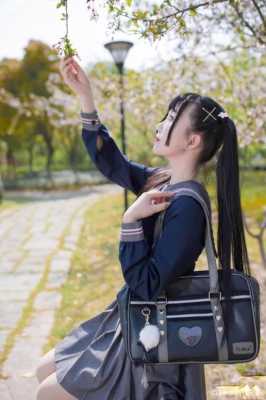黑长直发型怎么绑好看（jk黑长直怎么做发型）
