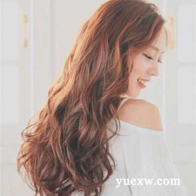 中长发怎么卷好看图片（中长发怎么卷好看图片女）
